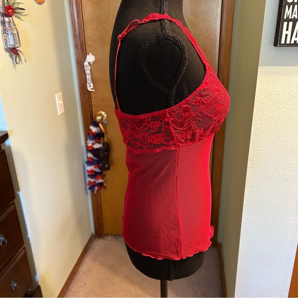 Jezebel Y2K red lace and fishnet sheer camisole size M floral - Picture 2 of 9